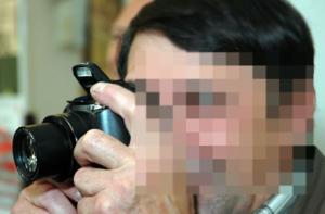 Воры сняли себя на краденную камеру и сдали её в ломбард