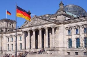 В Берлине канадца арестовали за нацистское приветствие