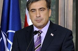 Разведка США оставила Саакашвили у власти