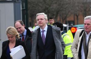 Британский суд решил выдать Джулиана Ассанжа Швеции