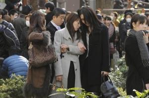 Четырехмесячная японка выжила, проведя три дня под руинами дома