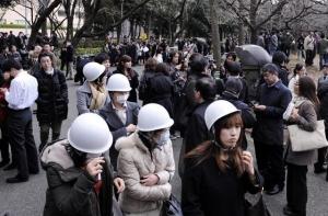 Число эвакуированных в Японии превысило 380 тысяч человек