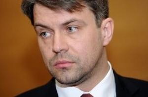 Омбудсмен не комментирует запрет думы на 16 марта
