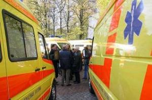 В Риге мужчина попал под автобус