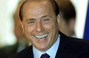 Опубликованы первые фото с оргий Берлускони