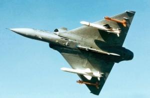 Франция нанесла первый авиаудар по Ливии