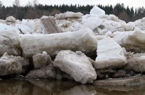 На реках может начаться ледоход