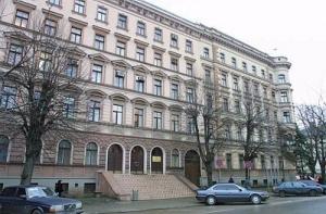 Из бывшего здании МВД сделают гостиницу