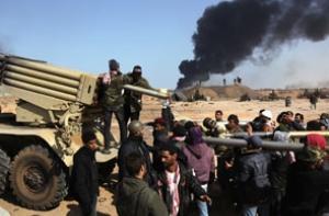 Ливийские повстанцы отбили Адждабию у сил Каддафи