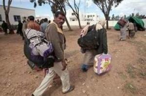 Число беженцев из Ливии достигло 140 тысяч человек