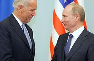 Путин предложил США отменить визы