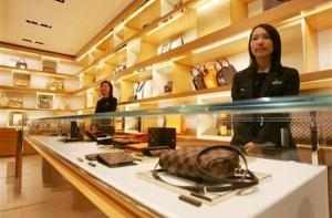 Стихия против luxury: Японское цунами ударило по индустрии роскоши