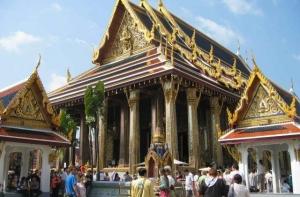 В Таиланде загадочно гибнут туристы