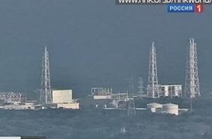 Трещину в АЭС заделывают газетами и опилками