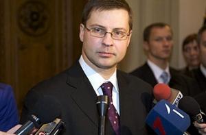 Домбровскис: сокращения в бюджете-2012 будут менее 300 миллионов