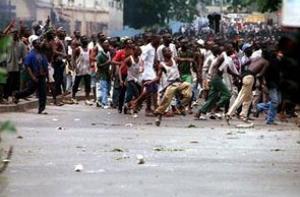 Улицы Кот-д’Ивуара усыпаны трупами