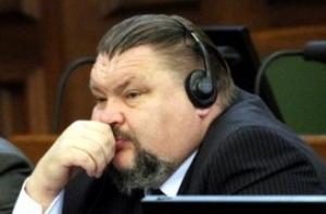 Кравцов спонсировал церкви и тюрьму