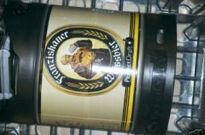 В России предложили запретить продажу пива в пластиковых бутылках