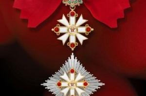 Полковник награжден орденом Виестура