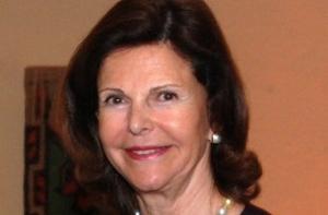 Королева Швеции получила травму из-за папарацци