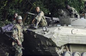 В столице Кот-д’Ивуара начался штурм президентского бункера