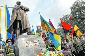 Бандера стал почётным гражданином ещё одного города Западной Украины