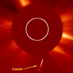 В NASA сняли ВИДЕО о врезающейся на Солнце огромной комете