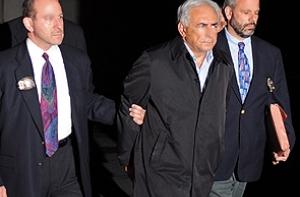 Адвокаты Стросс-Кана грозят выложить компромат на горничную