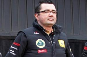 Руководство Lotus Renault разочаровано выступлением Петрова