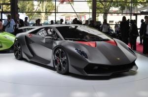 Lamborghini выпустит суперкар стоимостью 2 млн евро
