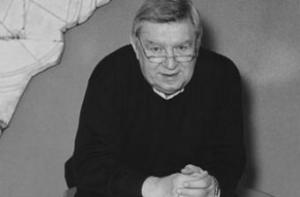 Скончался телеведущий Лев Николаев