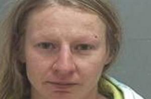 Американку поймали на продаже девственности дочери