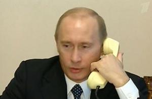 В Петербурге на плакатах появились ангелы с лицом Путина (ФОТО)