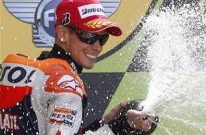 Второй успех Стоунера в сезоне MotoGP 2011
