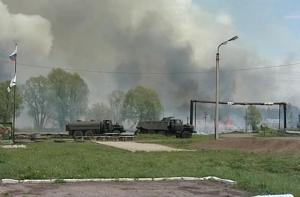 Роботы тушат взорвавшийся арсенал в Башкирии