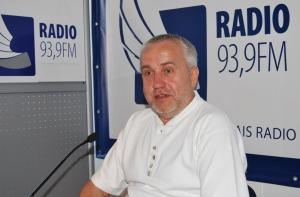 Журнал: Шкеле тайно владеет крупной компанией