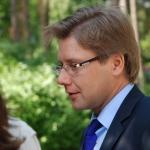 Мэр Риги Нил Ушаков начал ходить