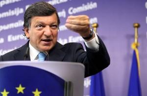 Компромат: в ЕК тратят миллионы на коктейли, авиаперелеты и отели