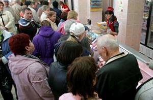 Белоруссия повысила зарплаты бюджетникам вопреки указаниям МВФ