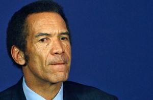 В Ботсване холостому президенту спешно ищут «первую леди»