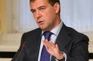 Медведев снова потанцевал на публике