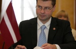 Домбровскис: главное на выборах - победить олигархов