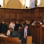 Парламент проведет три заседания