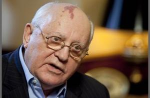 Горбачев выразил соболезнования семье Боннэр