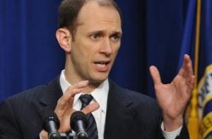 От Обамы сбежал главный экономист