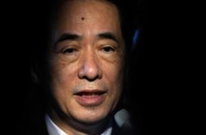 Премьер Японии может уйти с поста в августе