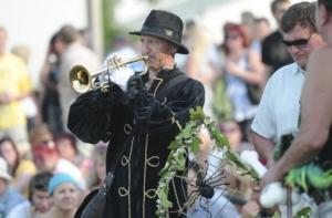 Опрос: «Похороны олигархов» станут началом перемен