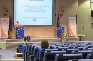 Еврокомиссия: иммигранты должны избирать самоуправления