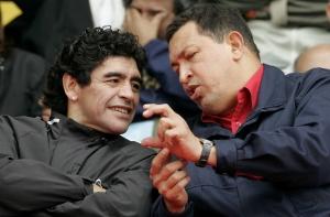 Марадона навестил лечащегося на Кубе от рака Чавеса
