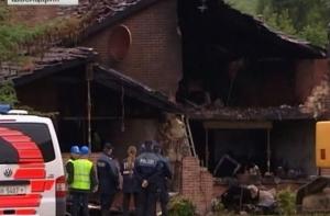 В Швейцарии обиженный летчик протаранил самолетом дом матери